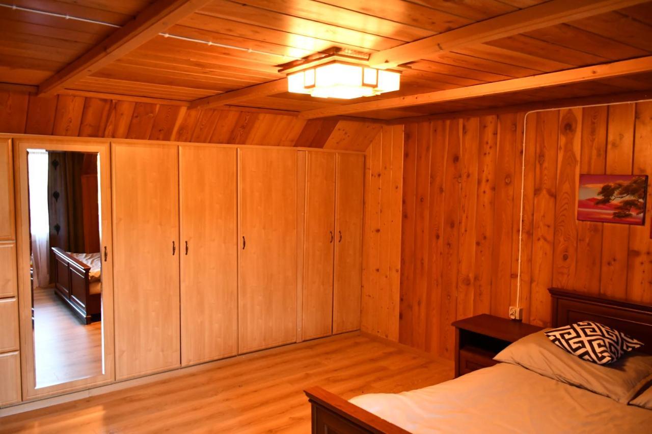 Ferienwohnung Pokoje U Jantkow Dzianisz Exterior foto